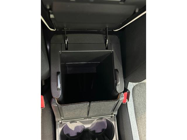 ＭＸ－３０ ベースグレード　ナビ　ドラレコ　ＥＴＣ　電動パーキング　クル－ズコントロ－ル　アイドリングストップ機能　コ－ナ－センサ－　パワーシ－ト　パノラマモニタ－（21枚目）