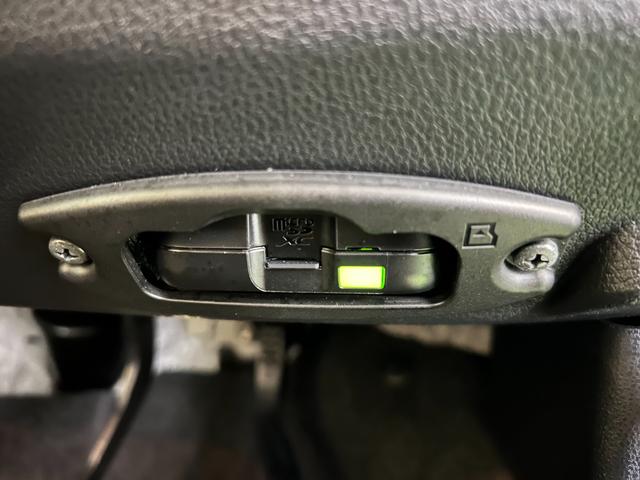 ムーヴキャンバス ストライプスG ナビ ドラレコ シ-トヒ-タ- 電動パーキング 両側電動スライドドア コ-ナ-センサ- プッシュボタンスタ-ト 衝突被害軽減ブレーキ LEDヘッドライト(5枚目)