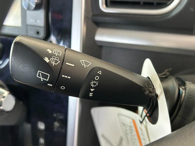 タント カスタムＸ　トップエディションＳＡＩＩＩ　ナビ　片側電動スライドドア　プッシュボタンスタ－ト　オ－トハイビ－ム　アイドリングストップ機能　衝突被害軽減ブレーキ　バックカメラ（13枚目）