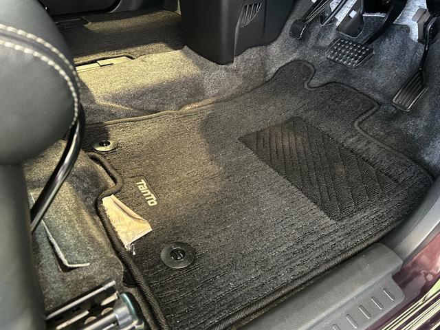 タント カスタムＸ　トップエディションＳＡＩＩＩ　ナビ　片側電動スライドドア　プッシュボタンスタ－ト　オ－トハイビ－ム　アイドリングストップ機能　衝突被害軽減ブレーキ　バックカメラ（33枚目）