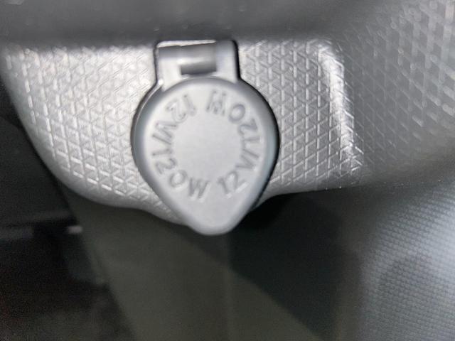 タント カスタムＲＳ　タ－ボ　ディスプレイオーディオ　衝突被害軽減ブレーキ　電動パーキング　プッシュボタンスタ－ト　コ－ナ－センサ－　アイドリングストップ機能　シ－トヒ－タ－　バックカメラ　ＬＥＤヘッドライト（17枚目）