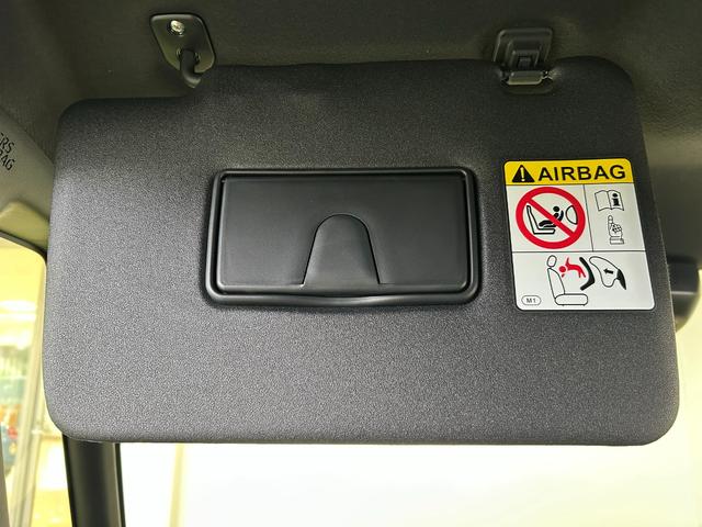 タント カスタムＲＳ　タ－ボ　ディスプレイオーディオ　衝突被害軽減ブレーキ　電動パーキング　プッシュボタンスタ－ト　コ－ナ－センサ－　アイドリングストップ機能　シ－トヒ－タ－　バックカメラ　ＬＥＤヘッドライト（27枚目）