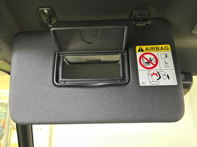 タント カスタムＲＳ　タ－ボ　ディスプレイオーディオ　衝突被害軽減ブレーキ　電動パーキング　プッシュボタンスタ－ト　コ－ナ－センサ－　アイドリングストップ機能　シ－トヒ－タ－　バックカメラ　ＬＥＤヘッドライト（28枚目）