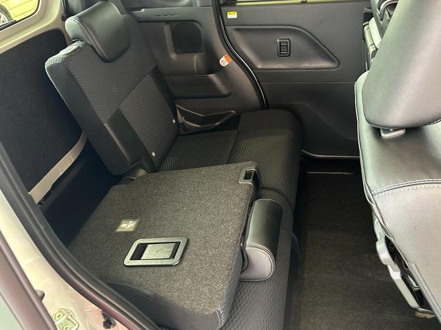 タント カスタムＲＳ　タ－ボ　ディスプレイオーディオ　衝突被害軽減ブレーキ　電動パーキング　プッシュボタンスタ－ト　コ－ナ－センサ－　アイドリングストップ機能　シ－トヒ－タ－　バックカメラ　ＬＥＤヘッドライト（34枚目）
