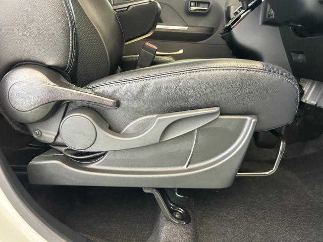 タント カスタムＲＳ　タ－ボ　ディスプレイオーディオ　衝突被害軽減ブレーキ　電動パーキング　プッシュボタンスタ－ト　コ－ナ－センサ－　アイドリングストップ機能　シ－トヒ－タ－　バックカメラ　ＬＥＤヘッドライト（37枚目）