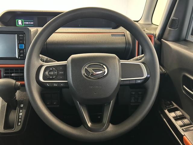 タント ファンクロス　ナビ　ドラレコ　ＥＴＣ　プッシュボタンスタ－ト　両側電動スライドドア　コ－ナ－センサ－　アイドリングストップ機能　衝突被害軽減ブレーキ　パノラマモニタ－（17枚目）