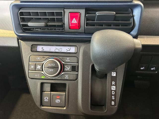 タント Ｘ　パノラマモニタ－対応　電動パーキング　片側電動スライドドア　プッシュボタンスタ－ト　コ－ナ－センサ－　衝突被害軽減ブレーキ　アイドリングストップ機能　シ－トヒ－タ－　ＬＥＤヘッドライト（7枚目）