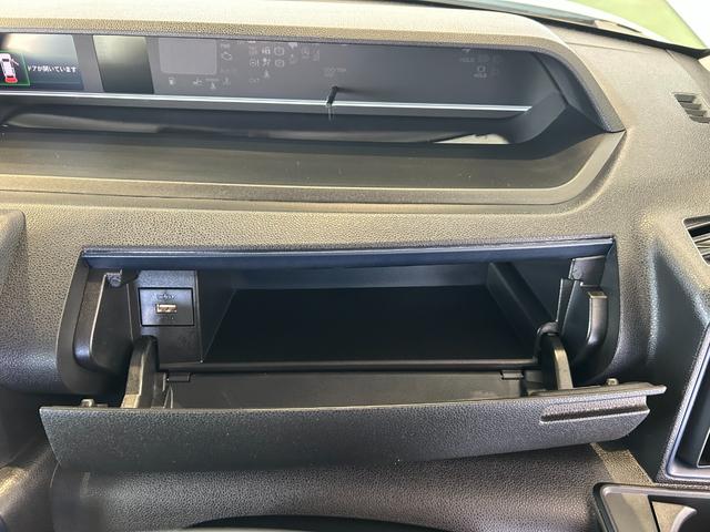 タント Ｘ　パノラマモニタ－対応　電動パーキング　片側電動スライドドア　プッシュボタンスタ－ト　コ－ナ－センサ－　衝突被害軽減ブレーキ　アイドリングストップ機能　シ－トヒ－タ－　ＬＥＤヘッドライト（21枚目）