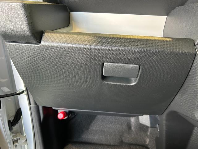 タント Ｘ　パノラマモニタ－対応　電動パーキング　片側電動スライドドア　プッシュボタンスタ－ト　コ－ナ－センサ－　衝突被害軽減ブレーキ　アイドリングストップ機能　シ－トヒ－タ－　ＬＥＤヘッドライト（24枚目）