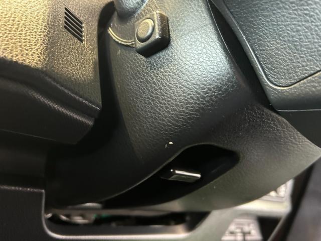 ヴォクシー ハイブリッドZS 煌II ナビ ETC プッシュボタンスタ-ト 衝突被害軽減ブレーキ 両側電動スライドドア シ-トヒ-タ- バックカメラ 3列シ-ト ハイブリッド LEDヘッドライト(15枚目)