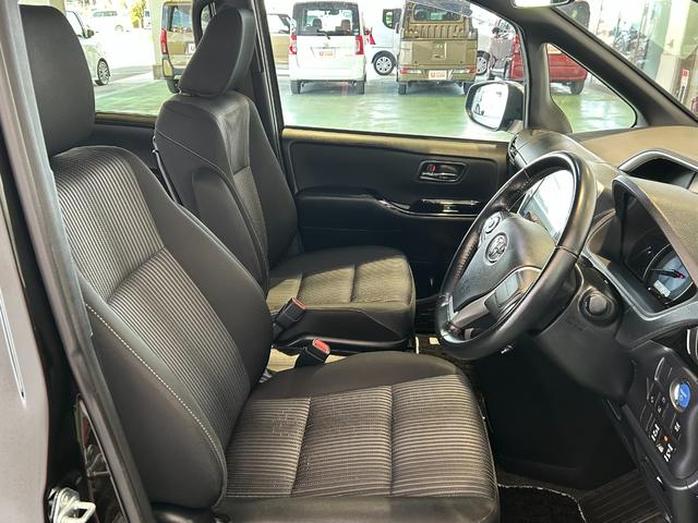 ヴォクシー ハイブリッドZS 煌II ナビ ETC プッシュボタンスタ-ト 衝突被害軽減ブレーキ 両側電動スライドドア シ-トヒ-タ- バックカメラ 3列シ-ト ハイブリッド LEDヘッドライト(31枚目)