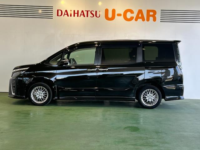 ヴォクシー ハイブリッドZS 煌II ナビ ETC プッシュボタンスタ-ト 衝突被害軽減ブレーキ 両側電動スライドドア シ-トヒ-タ- バックカメラ 3列シ-ト ハイブリッド LEDヘッドライト(40枚目)