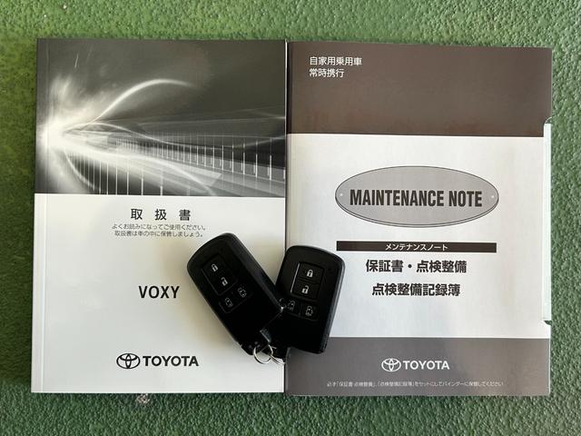 ヴォクシー ハイブリッドZS 煌II ナビ ETC プッシュボタンスタ-ト 衝突被害軽減ブレーキ 両側電動スライドドア シ-トヒ-タ- バックカメラ 3列シ-ト ハイブリッド LEDヘッドライト(58枚目)