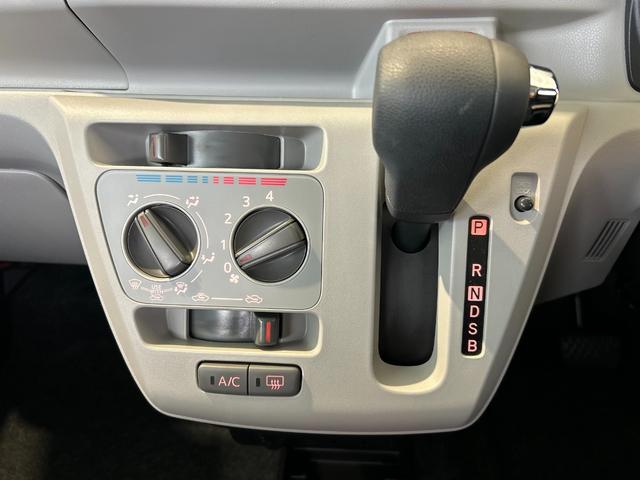 ミライース Ｘ　ＳＡＩＩＩ　コ－ナ－センサ－　オ－トハイビ－ム　アイドリングストップ機能　衝突被害軽減ブレーキ　ＬＥＤヘッドライト（7枚目）