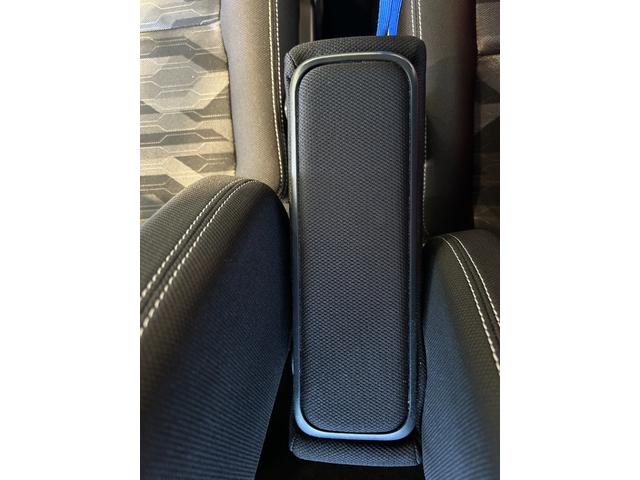 タフト Ｇ　ダーククロムベンチャー　バックカメラ対応　シ－トヒ－タ－　衝突被害軽減ブレーキ　コ－ナ－センサ－　アイドリングストップ機能　電動パーキング　ＬＥＤヘッドライト（21枚目）