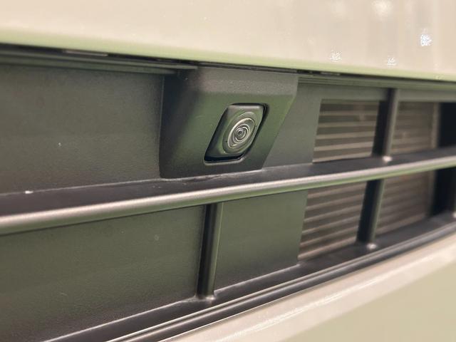 ムーヴキャンバス ストライプスＧ　電動パーキング　プッシュボタンスタ－ト　両側電動スライドドア　コ－ナ－センサ－　衝突被害軽減ブレーキ　アイドリングストップ機能　シ－トヒ－タ－　パノラマモニタ－対応　ＬＥＤヘッドライト（7枚目）