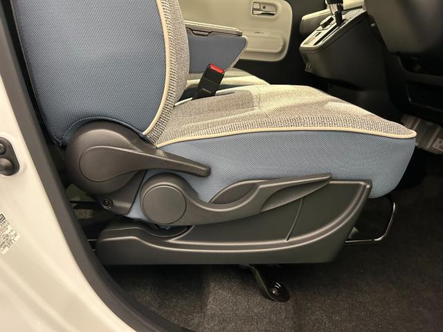 ムーヴキャンバス ストライプスＧ　電動パーキング　プッシュボタンスタ－ト　両側電動スライドドア　コ－ナ－センサ－　衝突被害軽減ブレーキ　アイドリングストップ機能　シ－トヒ－タ－　パノラマモニタ－対応　ＬＥＤヘッドライト（35枚目）