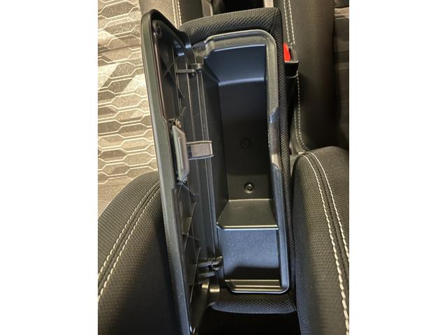 タフト Ｇターボ　ダーククロムベンチャー　バックカメラ対応　シ－トヒ－タ－　プッシュボタンスタ－ト　衝突被害軽減ブレーキ　コ－ナ－センサ－　アイドリングストップ機能　電動パーキング　全車速追従機能付ＡＣＣ　ＬＥＤヘッドライト（22枚目）