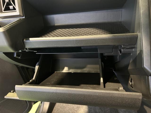 タフト Ｇターボ　ダーククロムベンチャー　バックカメラ対応　シ－トヒ－タ－　プッシュボタンスタ－ト　衝突被害軽減ブレーキ　コ－ナ－センサ－　アイドリングストップ機能　電動パーキング　全車速追従機能付ＡＣＣ　ＬＥＤヘッドライト（26枚目）