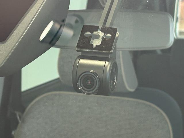 ムーヴキャンバス ストライプスＧ　ナビ　ドラレコ　ＥＴＣ　プッシュボタンスタ－ト　両側電動スライドドア　コ－ナ－センサ－　衝突被害軽減ブレーキ　アイドリングストップ機能　電動パーキング　シ－トヒ－タ－　バックカメラ（8枚目）