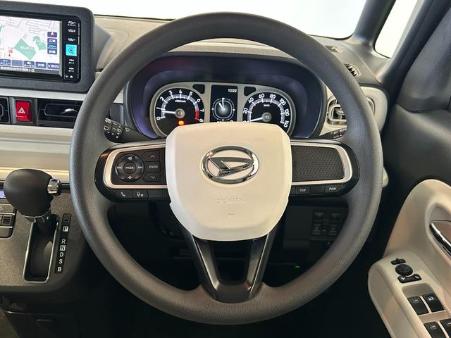 ムーヴキャンバス ストライプスＧ　ナビ　ドラレコ　ＥＴＣ　プッシュボタンスタ－ト　両側電動スライドドア　コ－ナ－センサ－　衝突被害軽減ブレーキ　アイドリングストップ機能　電動パーキング　シ－トヒ－タ－　バックカメラ（12枚目）