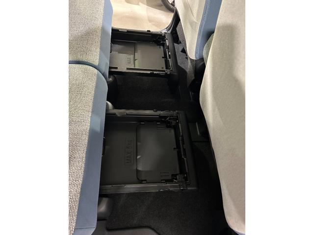 ムーヴキャンバス ストライプスＧ　ナビ　ドラレコ　ＥＴＣ　プッシュボタンスタ－ト　両側電動スライドドア　コ－ナ－センサ－　衝突被害軽減ブレーキ　アイドリングストップ機能　電動パーキング　シ－トヒ－タ－　バックカメラ（32枚目）