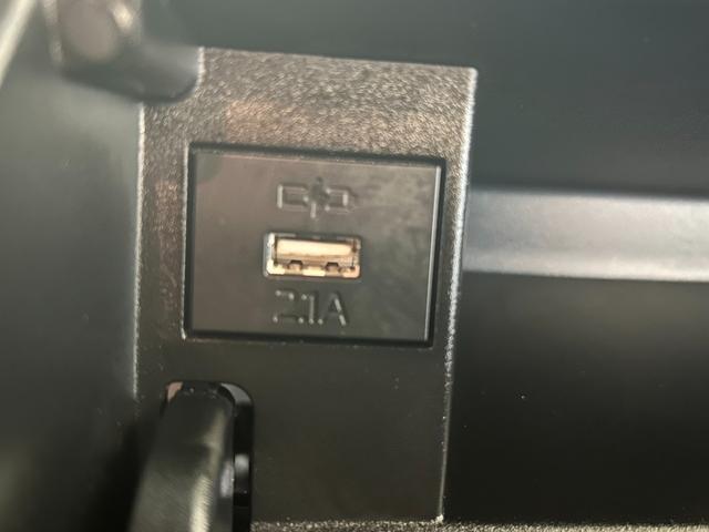 タント カスタムＸ　バックカメラ対応　両側電動スライドドア　衝突被害軽減ブレーキ　コ－ナ－センサ－　アイドリングストップ機能　シ－トヒ－タ－　電動パーキング　ＬＥＤヘッドライト　キーフリ－　アルミホイール（19枚目）