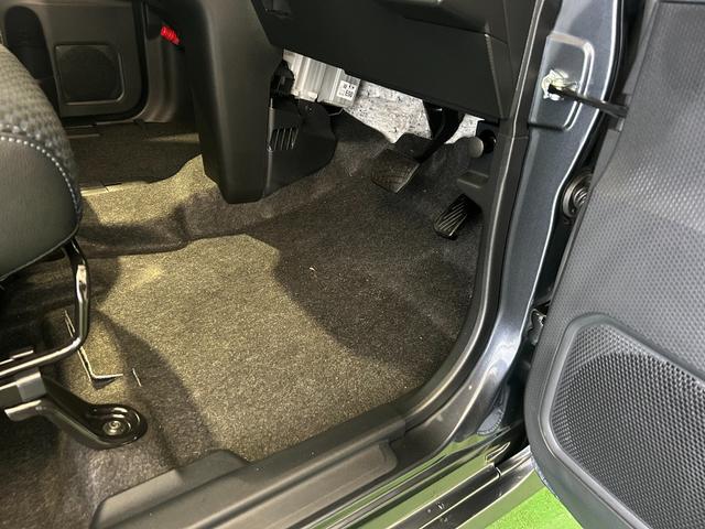 タント カスタムＸ　バックカメラ対応　両側電動スライドドア　衝突被害軽減ブレーキ　コ－ナ－センサ－　アイドリングストップ機能　シ－トヒ－タ－　電動パーキング　ＬＥＤヘッドライト　キーフリ－　アルミホイール（33枚目）