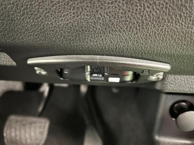 ムーヴキャンバス ストライプスＧ　ナビ　ドラレコ　電動パーキング　プッシュボタンスタ－ト　両側電動スライドドア　衝突被害軽減ブレーキ　コ－ナ－センサ－　アイドリングストップ機能　シ－トヒ－タ－　パノラマモニタ－　ＬＥＤヘッドライト（7枚目）