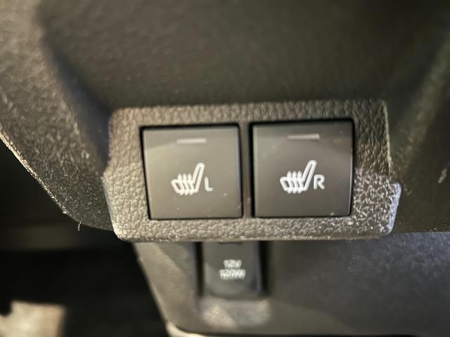 ムーヴキャンバス ストライプスＧ　ナビ　ドラレコ　電動パーキング　プッシュボタンスタ－ト　衝突被害軽減ブレーキ　コ－ナ－センサ－　アイドリングストップ機能　シ－トヒ－タ－　パノラマモニタ－（17枚目）