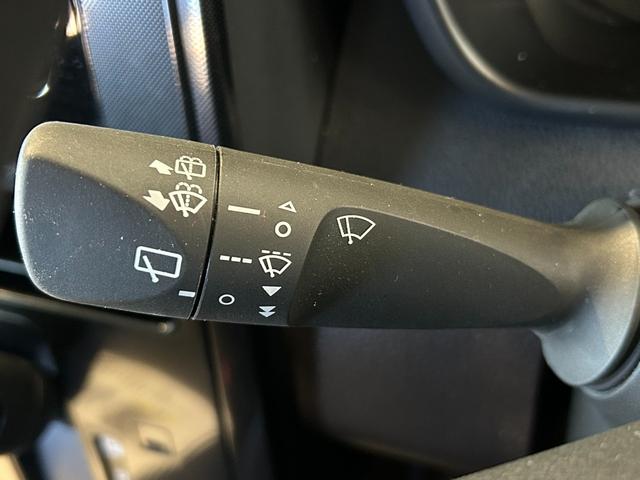 トール Ｇ　ナビ　ＥＴＣ　プッシュボタンスタ－ト　両側電動スライドドア　衝突被害軽減ブレーキ　アイドリングストップ機能　コ－ナ－センサ－　シ－トヒ－タ－　パノラマモニタ－（18枚目）