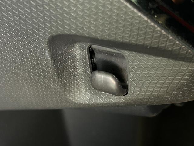 タント カスタムＸ　ナビ　ドラレコ　ＥＴＣ　電動パーキング　プッシュボタンスタ－ト　両側電動スライドドア　衝突被害軽減ブレーキ　コ－ナ－センサ－　アイドリングストップ機能　シ－トヒ－タ－　バックカメラ（31枚目）