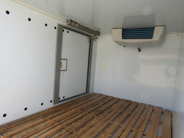 キャリイトラック 冷蔵冷凍車 1WAY オートマ エアコンコンプレッサー・ダイナモ交換済み パワーウインド キーレス -5度設定 -6度確認済み バックカメラ サーモンキング 冷凍  冷凍車 冷蔵車(19枚目)