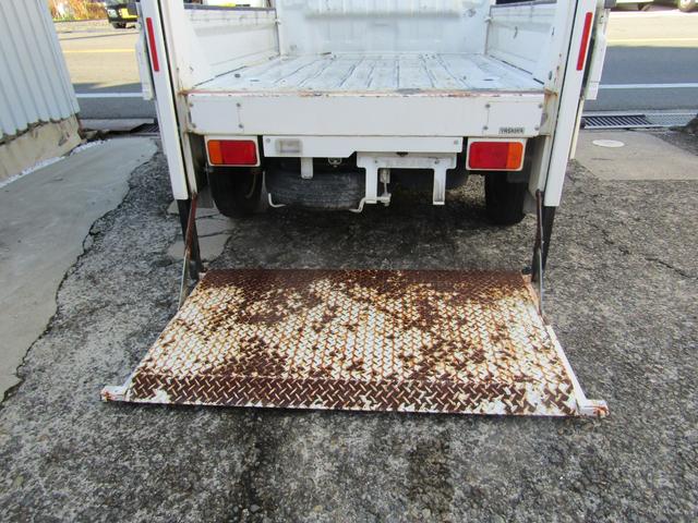 キャリイトラック 　垂直式ゲートリフト　オートマ　バックカメラ　ナビ　パワーゲート　ヤシマ産業（16枚目）