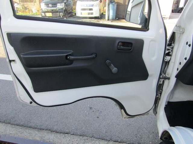 キャリイトラック 　垂直式ゲートリフト　オートマ　バックカメラ　ナビ　パワーゲート　ヤシマ産業（20枚目）