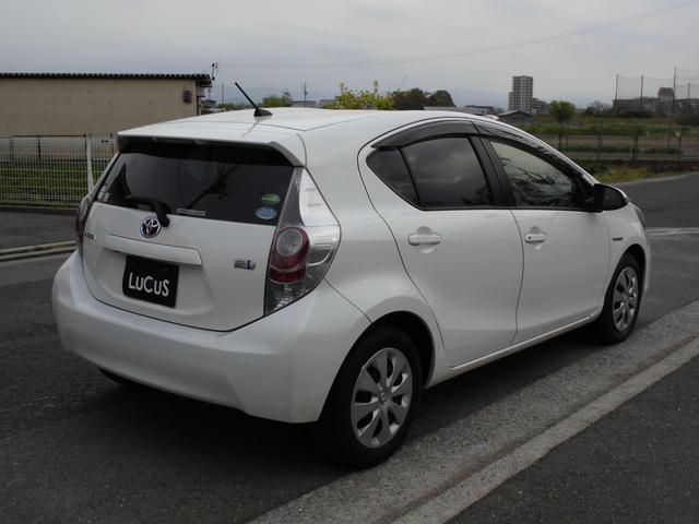 1.5S フルセグナビ バックカメラ シートヒーター(5枚目)