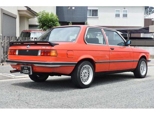 ＢＭＷその他 　Ｅ２１３１８ｉ　１８００ｃｃ　ガソリン　５人乗り　純正ＢＢＳホイール　修復なし　３シリーズ　エアコン修理済みコンプレッサー新品　コンデンサー洗浄　パワーウィンド　ユーザー買取（4枚目）