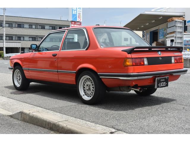 ＢＭＷその他 　Ｅ２１３１８ｉ　１８００ｃｃ　ガソリン　５人乗り　純正ＢＢＳホイール　修復なし　３シリーズ　エアコン修理済みコンプレッサー新品　コンデンサー洗浄　パワーウィンド　ユーザー買取（14枚目）