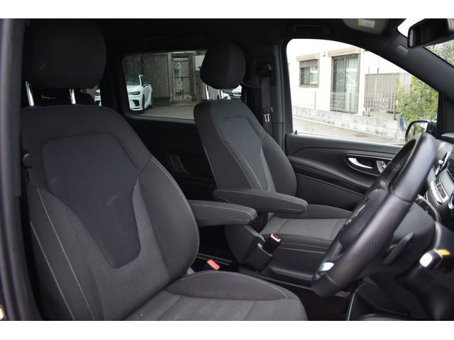 Ｖクラス Ｖ２２０ｄ　スポーツ　レーダーセーフティＰＫＧ　ＡＭＧ１９インチアルミホイール　リア電動トランク　左右電動スライドドア　全方位カメラ　レーンキープアシスト　ＥＴＣ　純正ナビ　　パーキングアシスト（15枚目）