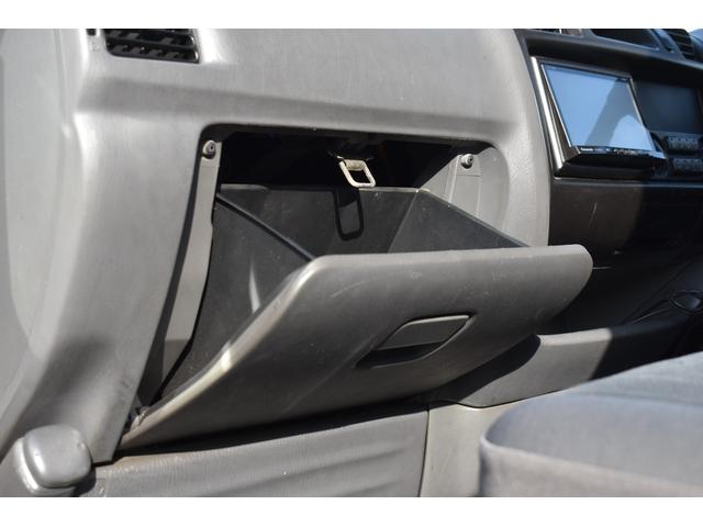 ボンゴバン ＧＬ　積載７５０ｋｇ　ＡＴ　車両総重量２２３０ｋｇ　社外ナビ　Ｂｌｕｅｔｏｏｔｈ対応　ＥＴＣ　ドライブレコーダー　ＴＶ　５人乗り（18枚目）