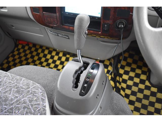 カムロード トヨタ カムロード キャンピング ユーロスター ソーラーパネル 二口コンロ 家庭用エアコン リアエアサス 温水機能 ETC 点検記録簿(32枚目)