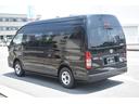 TOYOTA HIACE COMMUTER