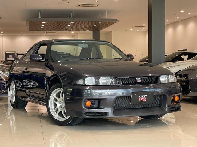 スカイライン ＧＴ－Ｒ　Ｖスペック　ワンオーナ・記録簿・保証書・取説・トラストマフラー・キーレス・ブリッツブーストコントローラー（5枚目）