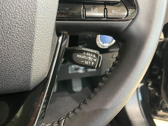 Sツーリングセレクション 純正ナビ・フルセグ・ETC・4WD・シートヒーター・黒革シート・バックモニター・LEDヘッド・S専用AW・トヨタセーフティセンス(9枚目)