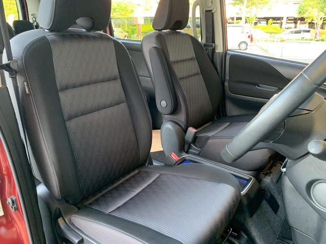 セレナ ｅ－パワー　ハイウェイスターＶ　純正１０インチナビ　後席モニター　前後ドラレコ　ＥＴＣ　プロパイロット　アラウンドビュー　デジタルミラー　リアオートエアコン　両側電動スライドドア　ツートンカラー　ＬＥＤヘッドライト（17枚目）
