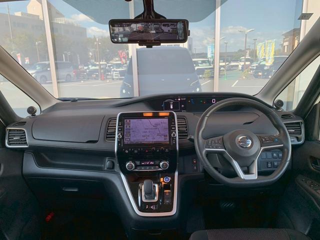 セレナ ｅ－パワー　ハイウェイスターＶ　９型ナビ　プロパイ　全周囲Ｍ　寒冷地仕様　デジタルルームミラ　シートヒータ　ステアリングヒータ　リアオートエアコン　電動パーキング　両側電動スライドドア　ＬＥＤヘッドライト（5枚目）