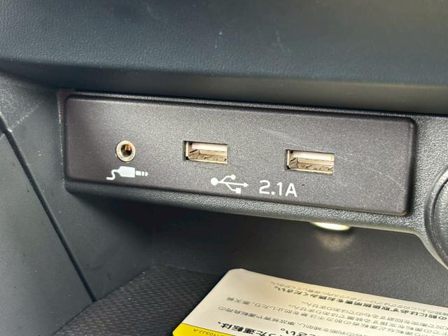 レヴォーグ ＳＴＩスポーツ　ＥＸ　ＳＴＩエアロＦ．Ｓ．Ｒ　純正１１．６インチナビ　ＥＴＣ　ドラレコ　バック／サイドカメラ　追従機能クルーズコントロール　アイサイト　プリクラッシュブレーキ　誤発進抑制制御　レーンキープアシスト（11枚目）