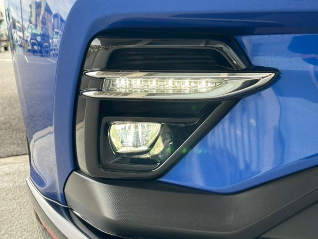 レヴォーグ ＳＴＩスポーツ　ＥＸ　ＳＴＩエアロＦ．Ｓ．Ｒ　純正１１．６インチナビ　ＥＴＣ　ドラレコ　バック／サイドカメラ　追従機能クルーズコントロール　アイサイト　プリクラッシュブレーキ　誤発進抑制制御　レーンキープアシスト（27枚目）