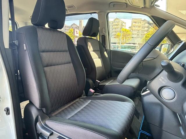 セレナ e-パワー ハイウェイスターV 後席モニター ドラレコ ETC  プロパイ アラモニ デジタルミラー 純正10型ナビ 両側電動スライド 純正15型AW LEDヘッドライト LEDフォグ セーフティーP 衝突軽減装置 踏み間違い防止(19枚目)