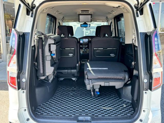 セレナ e-パワー ハイウェイスターV 後席モニター ドラレコ ETC  プロパイ アラモニ デジタルミラー 純正10型ナビ 両側電動スライド 純正15型AW LEDヘッドライト LEDフォグ セーフティーP 衝突軽減装置 踏み間違い防止(24枚目)